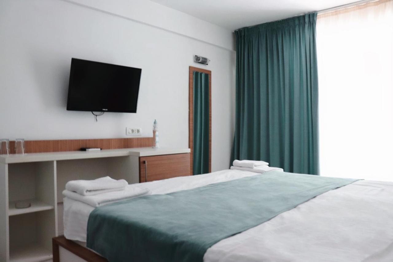 Hotel Victory مامايا المظهر الخارجي الصورة