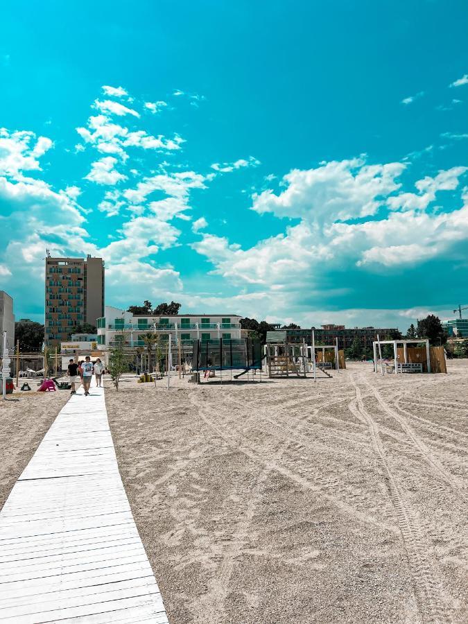 Hotel Victory مامايا المظهر الخارجي الصورة